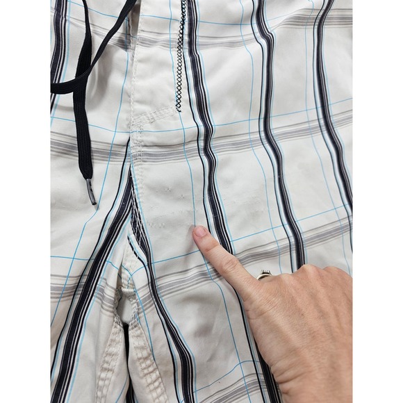 Lot of 2 men 32 / 34 board shorts rip curl Hurley swim trunks READ ^ - Picture 5 of 8